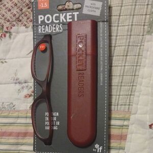 Pocket Readers with Case And Microfiber Cloth
